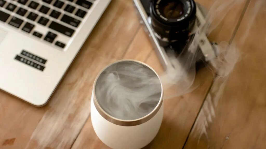 copo termico mantendo cafe quente